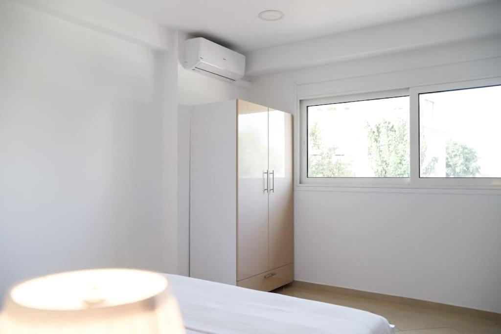 Cozy Apartment Near Airport Koropíon Eksteriør billede
